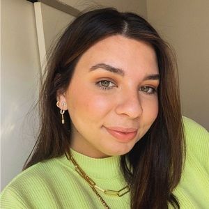 Meet your Posher, Lizzie